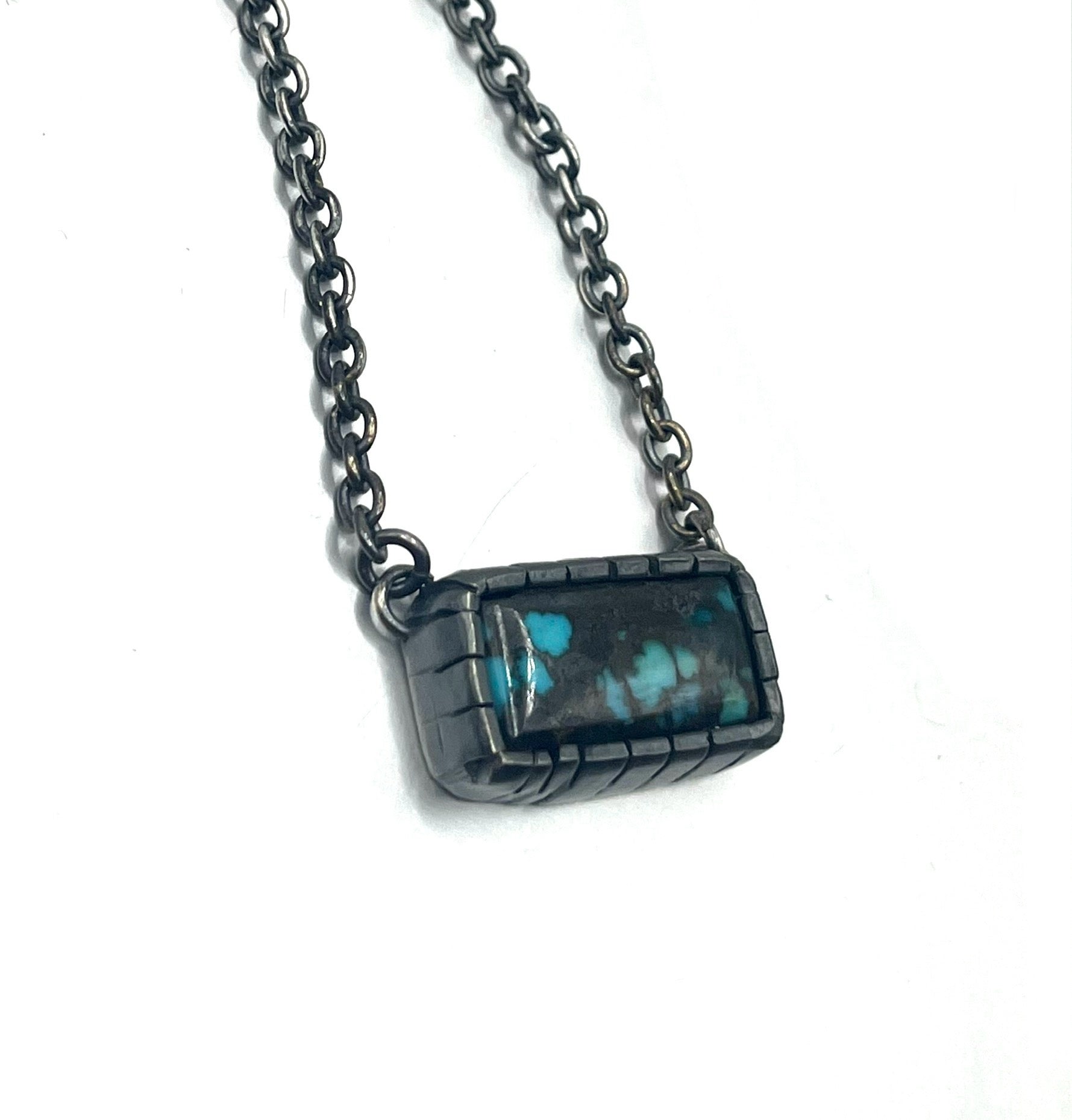Qingu Castellated Bezel 1