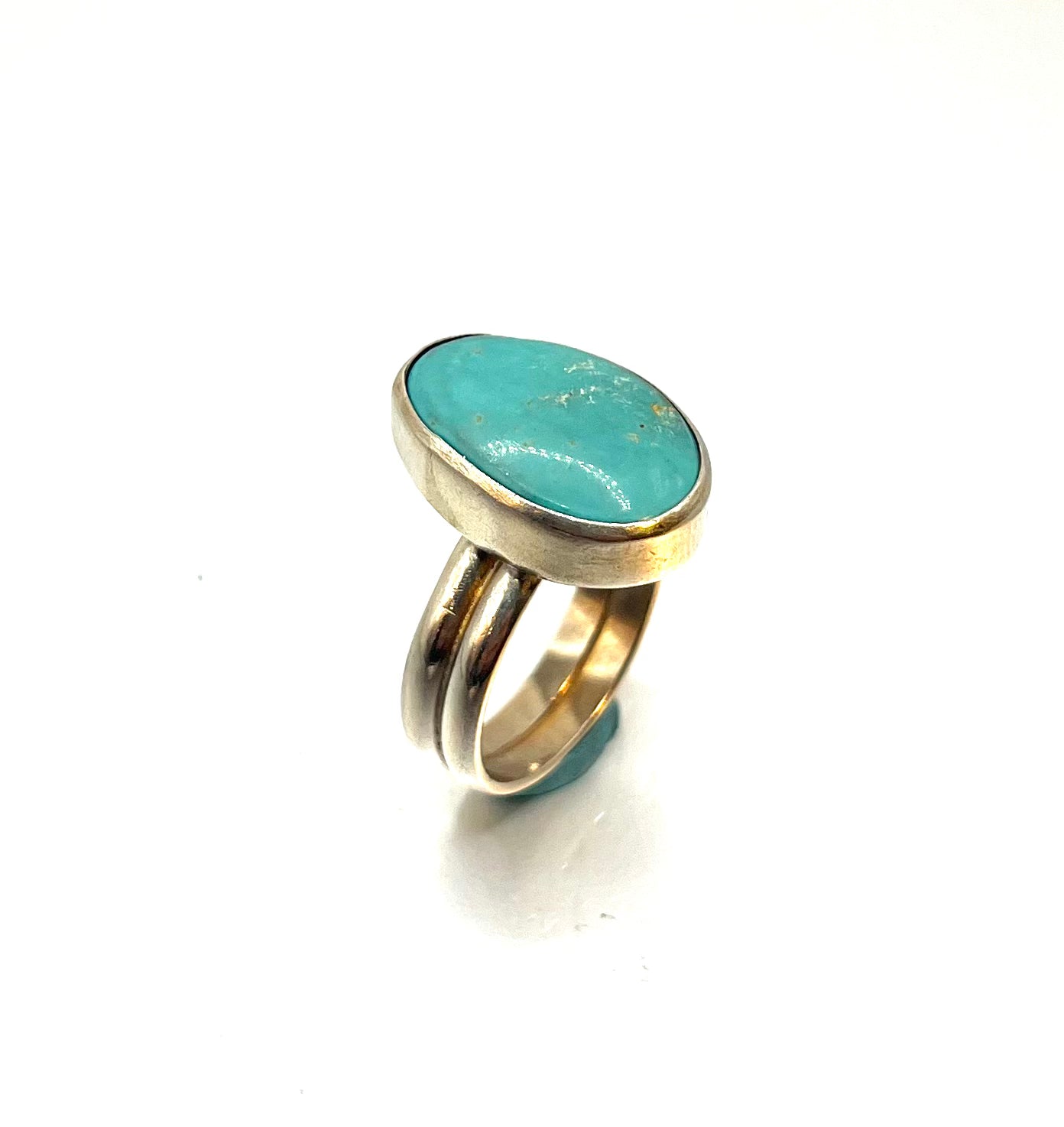 Kingman Turquoise Geometric Sterling Silver Ring – Handcrafted Southwest-Inspired Jewelry