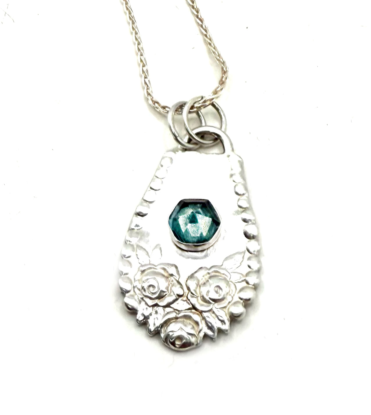 Rose Spoon with Hexagonal London Blue Topaz