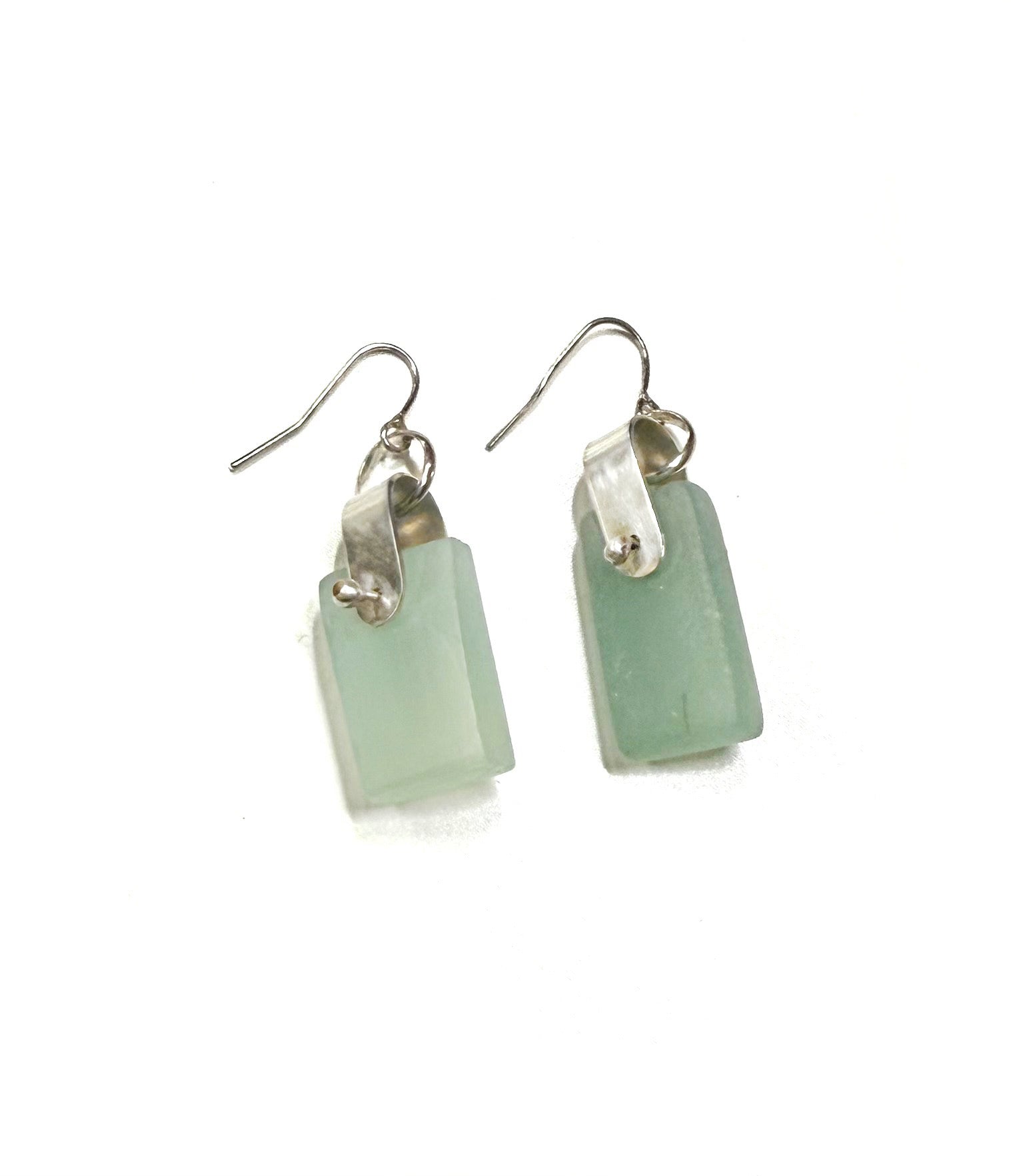 Rough-Cut Chalcedony Earrings with Kinetic Sterling Silver Dangles