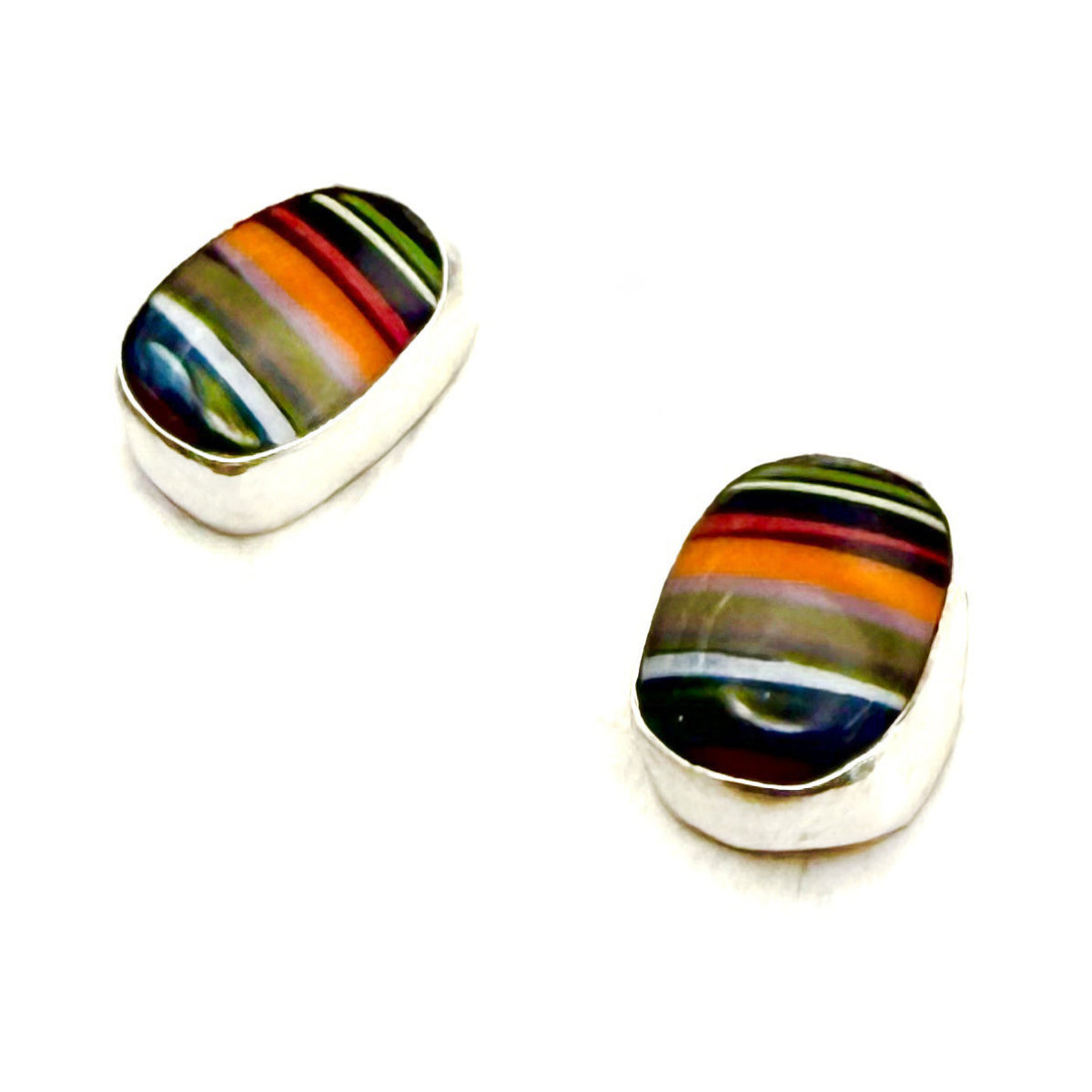 Round Surfite Studs 2 – Sterling Silver, Eco-Friendly Ocean Plastic Jewelry